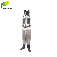 Wonderful Chest waist belt Waders with two big zippered pockets